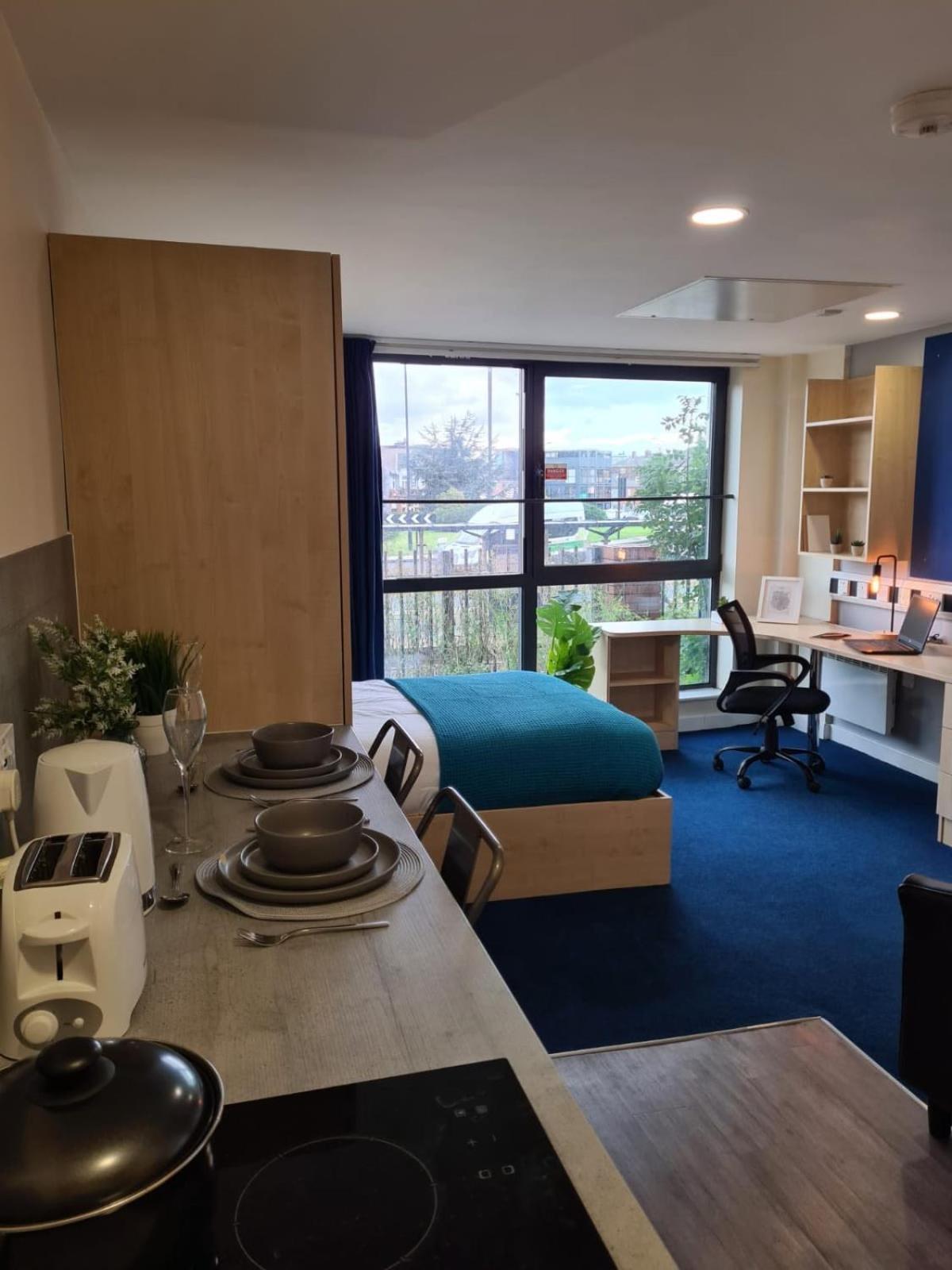 Modern Studios And Private Ensuites Near University Of Sheffield Exterior photo