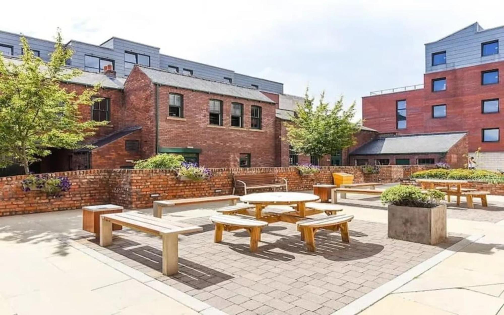 Modern Studios And Private Ensuites Near University Of Sheffield Exterior photo